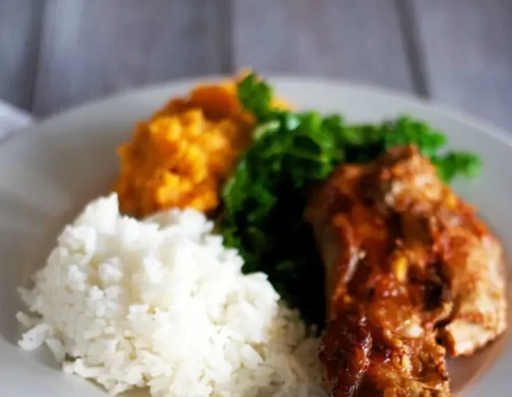 Honey Garlic Sriracha BBQ Sauce – Great for Ribs, Riblets, and Chicken